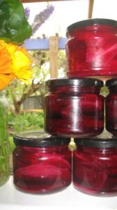 beetroot jars